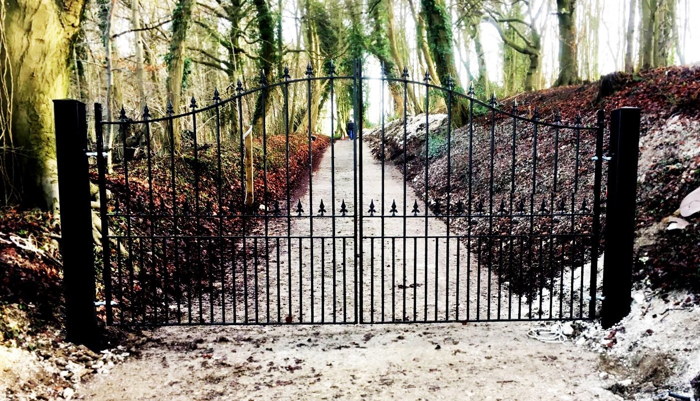 Picasso modern gate design is ideal for all residential entrances to the driveway